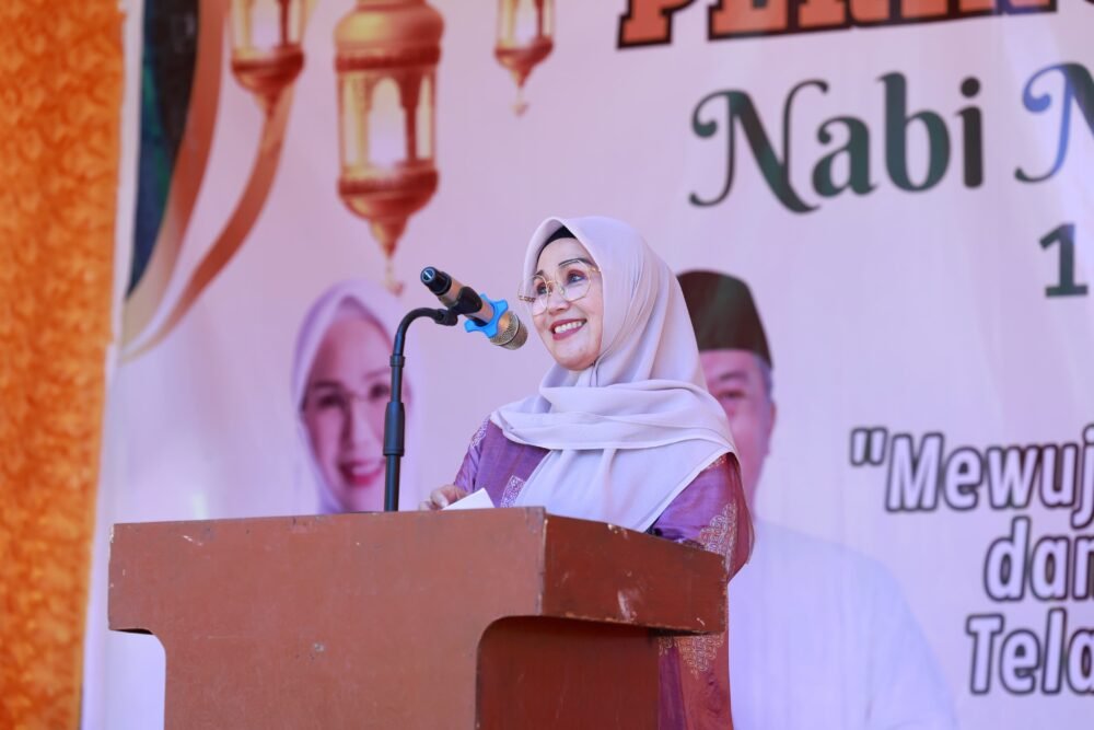 Bupati Barru Tekankan Profesionalisma Perekrutan PPPK di Acara Maulid Akbar Guru