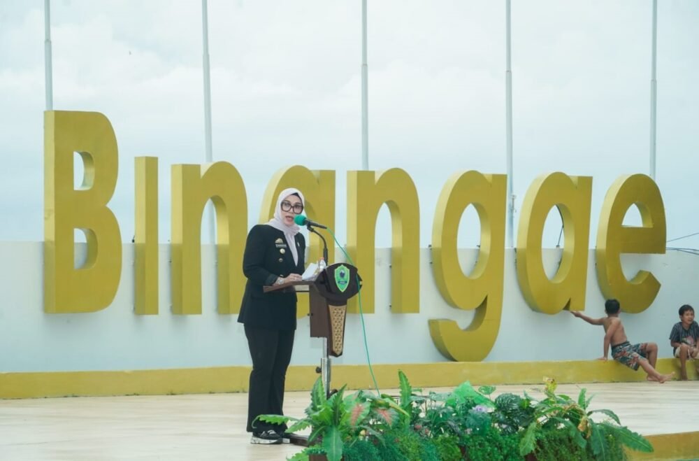 Rintik Hujan dan Tekad Pengabdian: Sejarah Baru dari Anjungan Sumpang Binangae